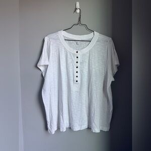 J Jill Women’s Short Sleeve Henley Tee White Button 2X Plus Spring Summer Shirt